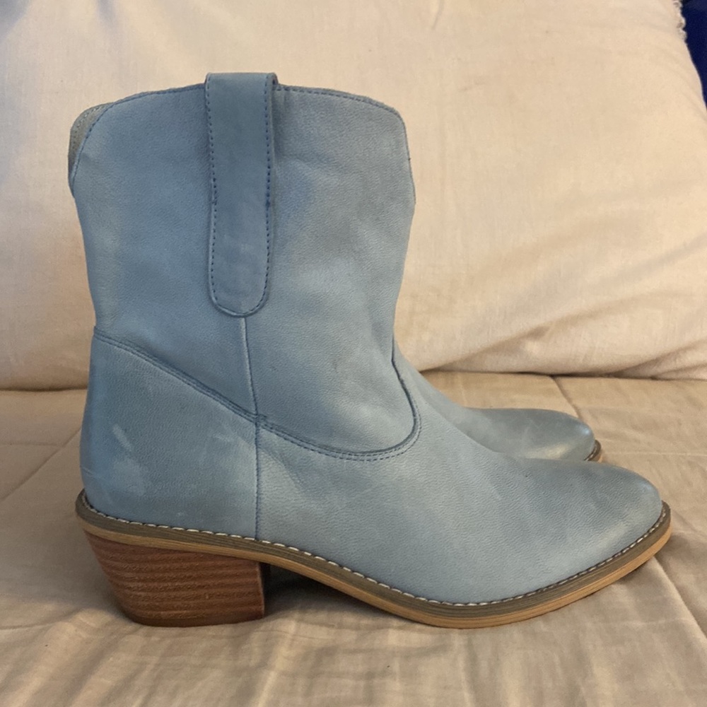 RARE Crown Vintage Light Blue Leather Western Ankle Booties Boho Cowboy Boots - Picture 11 of 13